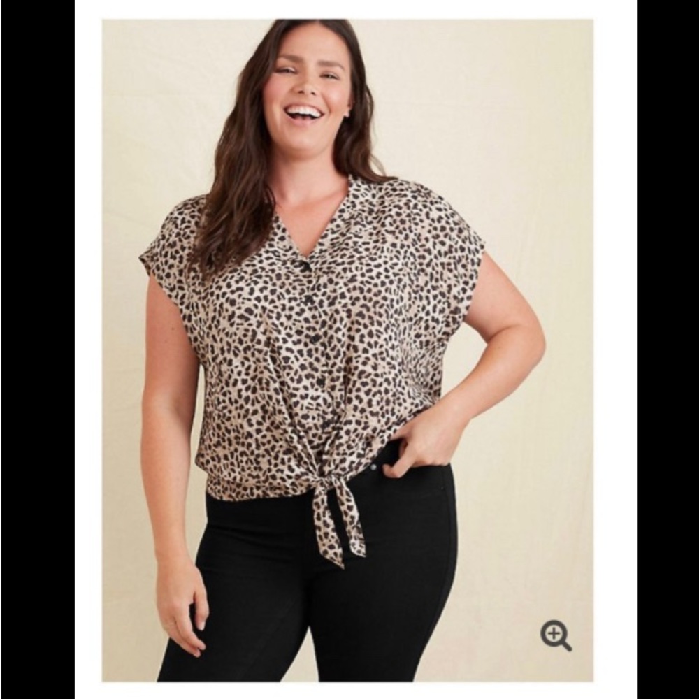 Cheetah Tie front Top